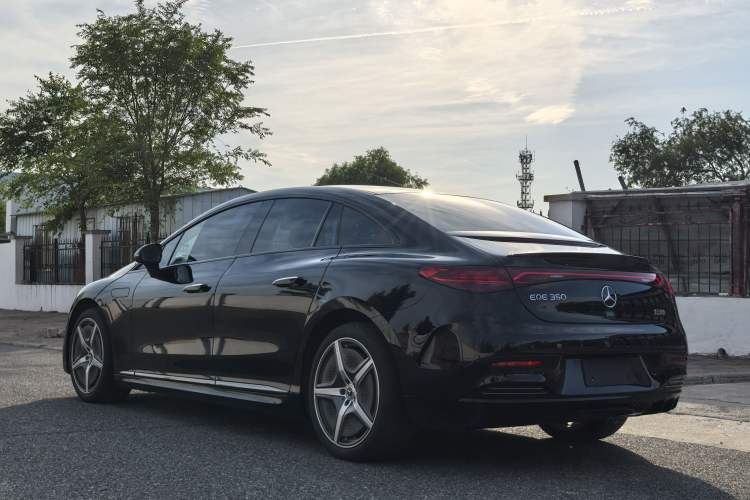Used Mercedes-Benz EQE 2022 350 First Edition Special Version Exterior 6