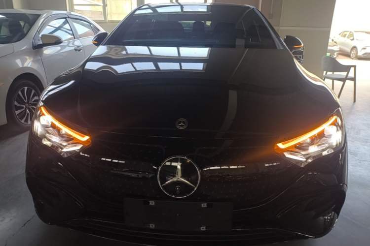 Used Mercedes-Benz EQE 2022 350 First Edition Special Version Front