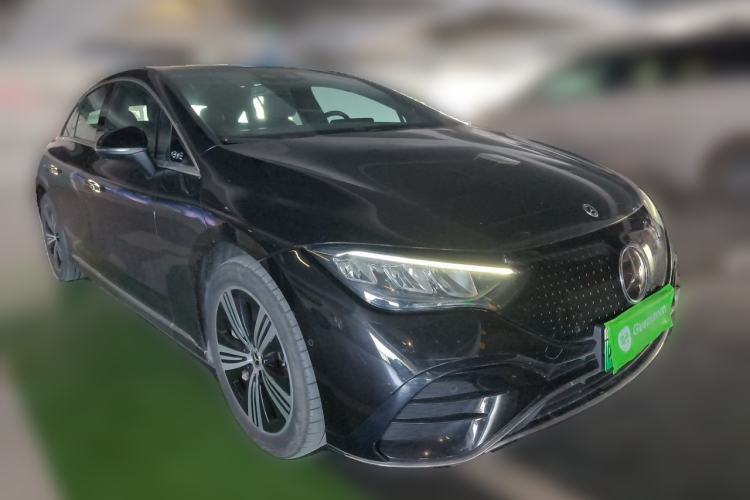 Used Mercedes-Benz EQE 2022 350 Luxury Edition Front Right 45 Deg