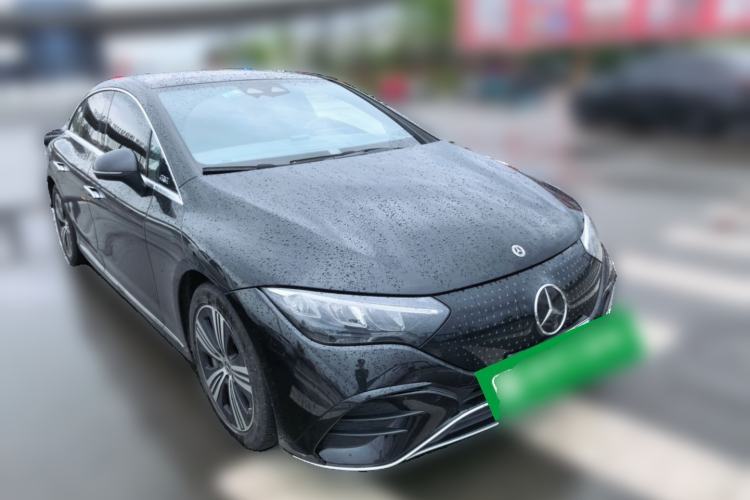 Used Mercedes-Benz EQE 2022 350 Luxury Edition Front Right 45 Deg