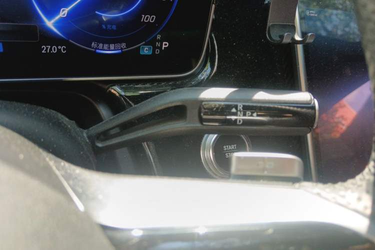 Used Mercedes-Benz EQE 2022 350 Pioneer Edition Gear Lever