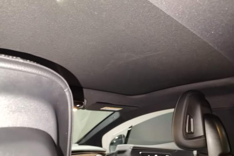 Used Mercedes-Benz EQE 2022 350 Luxury Edition Headliner
