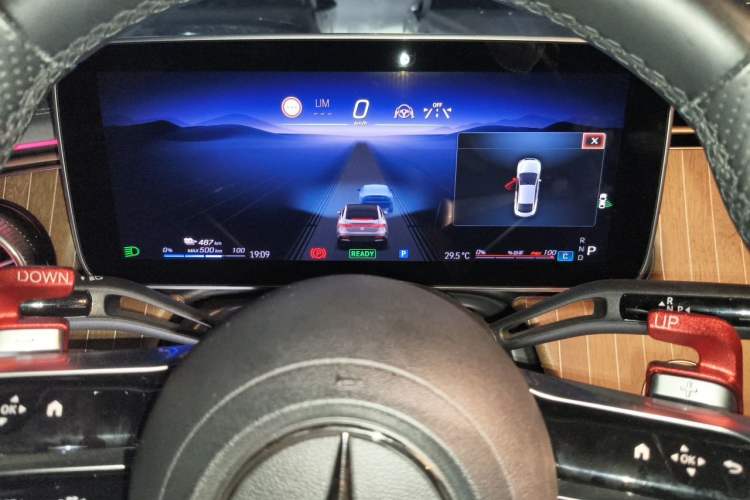 Used Mercedes-Benz EQE 2022 350 Luxury Edition Instrument Cluster