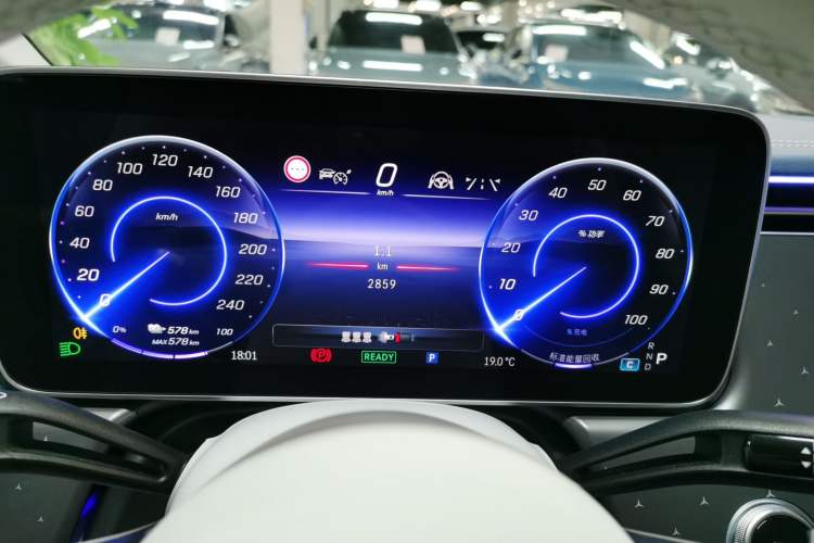 Used Mercedes-Benz EQE 2022 350 Luxury Edition Instrument Cluster