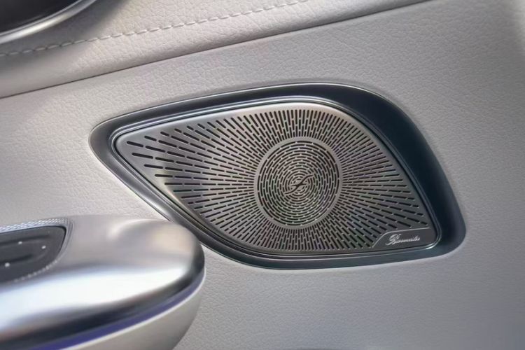 Used Mercedes-Benz EQE 2022 350 Pioneer Edition Interior 4