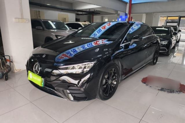 Mercedes-Benz EQE 2022 350 Pioneer Edition مستعملة