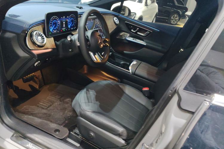 Used Mercedes-Benz EQE 2022 350 Pioneer Edition Left Front Seat