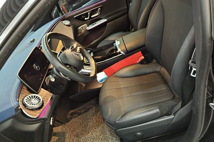 Used Mercedes-Benz EQE 2022 350 Pioneer Edition Left Front Seat
