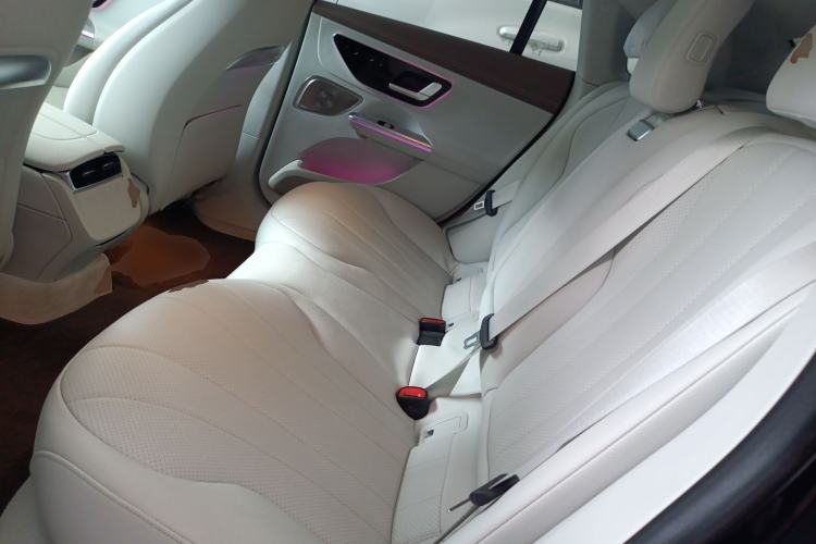 Used Mercedes-Benz EQE 2022 350 Pioneer Edition Left Rear Seat