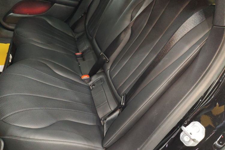 Used Mercedes-Benz EQE 2022 350 First Edition Special Version Left Rear Seat
