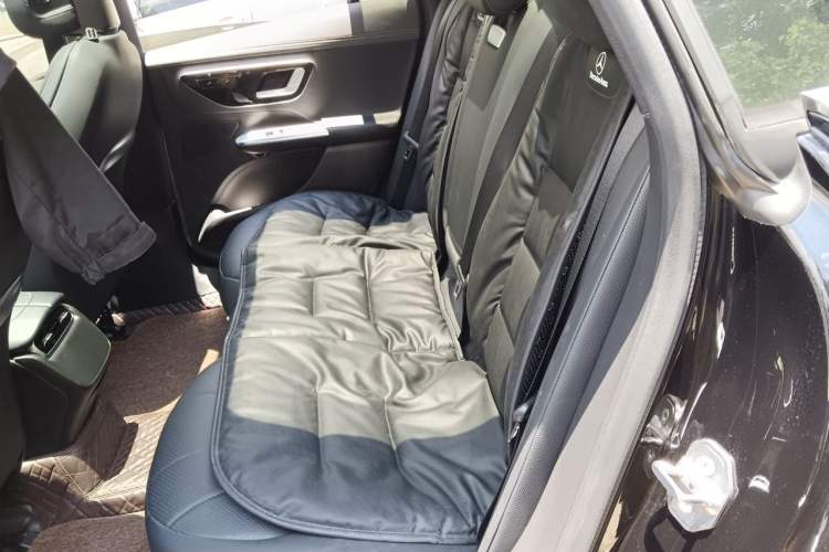 Used Mercedes-Benz EQE 2022 350 Pioneer Edition Left Rear Seat