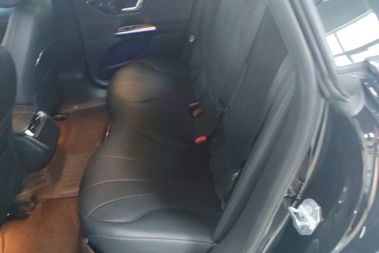 Used Mercedes-Benz EQE 2022 350 Pioneer Edition Left Rear Seat