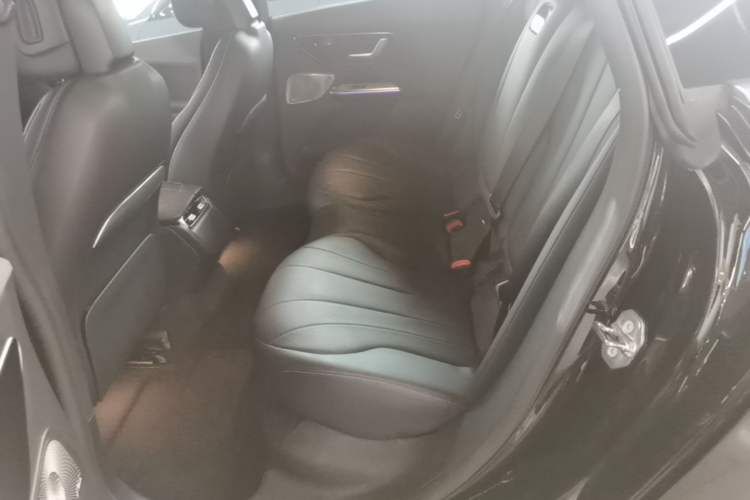 Used Mercedes-Benz EQE 2022 350 Pioneer Edition Left Rear Seat