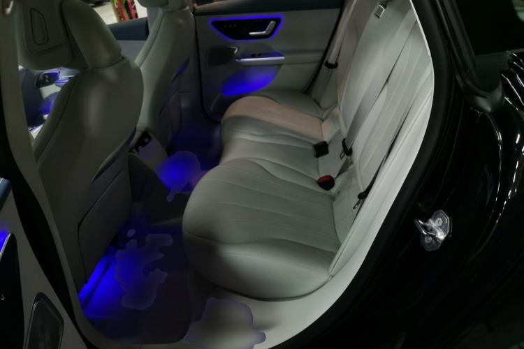 Used Mercedes-Benz EQE 2022 350 Luxury Edition Left Rear Seat