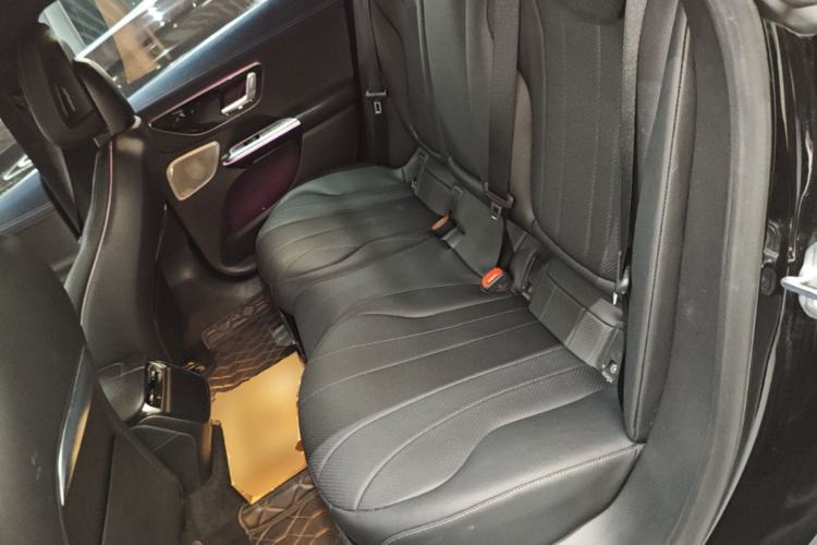 Used Mercedes-Benz EQE 2022 350 Pioneer Edition Left Rear Seat