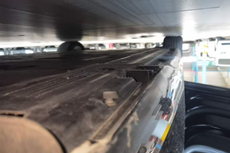 Used Mercedes-Benz EQE 2022 350 Pioneer Edition Left Side Sill