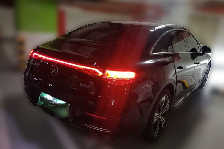 Used Mercedes-Benz EQE 2022 350 Luxury Edition Rear Right 45 Deg