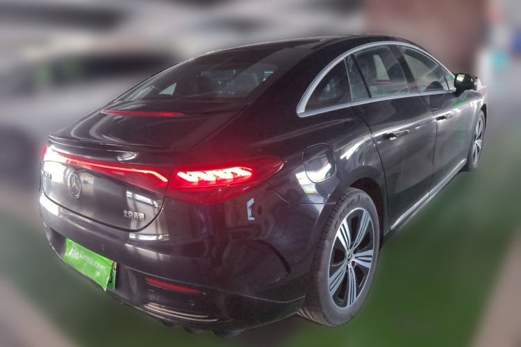 Used Mercedes-Benz EQE 2022 350 Luxury Edition Rear Right 45 Deg