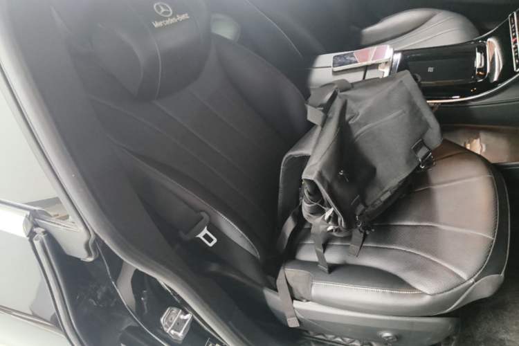 Used Mercedes-Benz EQE 2022 350 Luxury Edition Right Front Seat