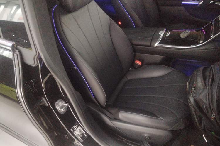 Used Mercedes-Benz EQE 2022 350 First Edition Special Version Right Front Seat