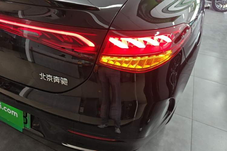 Used Mercedes-Benz EQE 2022 350 Pioneer Edition Right Rear Taillight