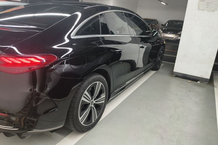 Used Mercedes-Benz EQE 2022 350 Luxury Edition Right Rear Taillight