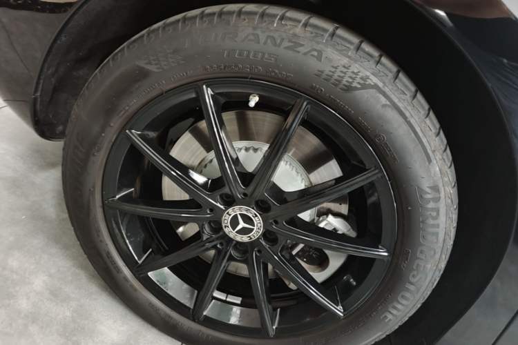 Used Mercedes-Benz EQE 2022 350 Pioneer Edition Right Rear Wheel Hub