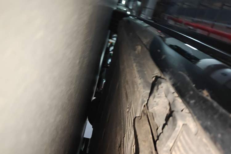 Used Mercedes-Benz EQE 2022 350 Pioneer Edition Right Side Sill
