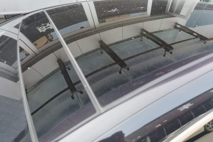 Used Mercedes-Benz EQE 2022 350 Luxury Edition Roof