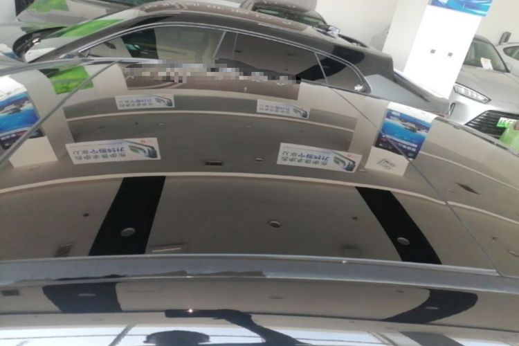 Used Mercedes-Benz EQE 2022 350 Luxury Edition Roof