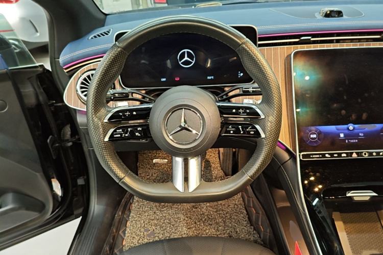 Used Mercedes-Benz EQE 2022 350 Pioneer Edition Steering Wheel