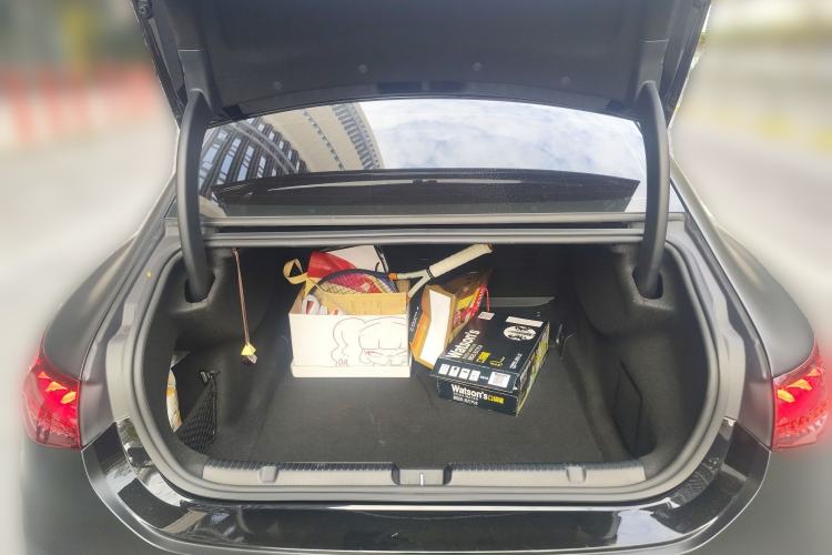 Used Mercedes-Benz EQE 2022 350 First Edition Special Version Trunk