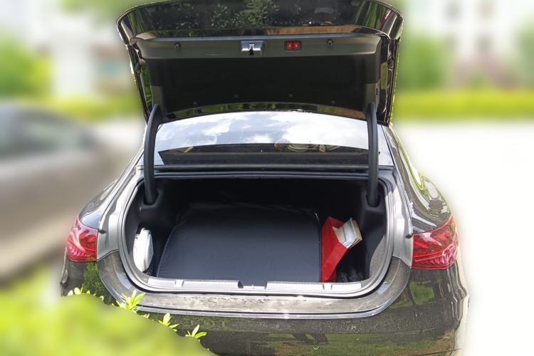 Used Mercedes-Benz EQE 2022 350 Pioneer Edition Trunk