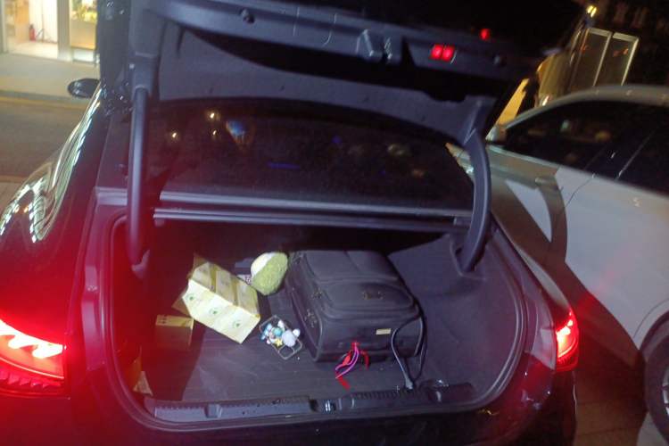 Used Mercedes-Benz EQE 2022 350 Pioneer Edition Trunk