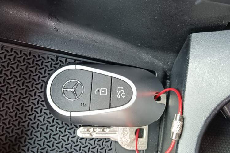 Used Mercedes-Benz EQE 2022 350 Pioneer Edition Vehicle Key