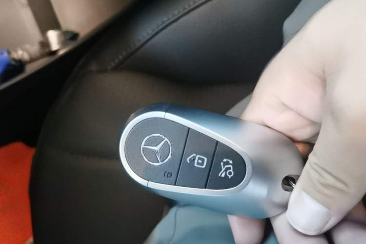 Used Mercedes-Benz EQE 2022 350 Pioneer Edition Vehicle Key