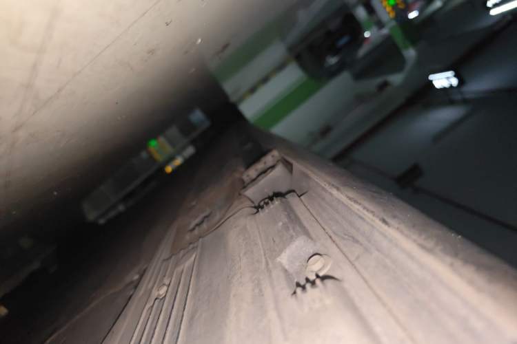 Used Mercedes-Benz EQE 2022 350 Pioneer Edition Chassis Rear Left