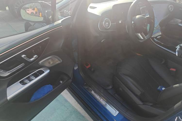 Used Mercedes-Benz EQE 2022 350 First Edition Special Version Driver Seat