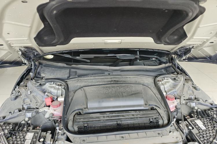 Used Mercedes-Benz EQE 2022 350 Luxury Edition Engine Bay
