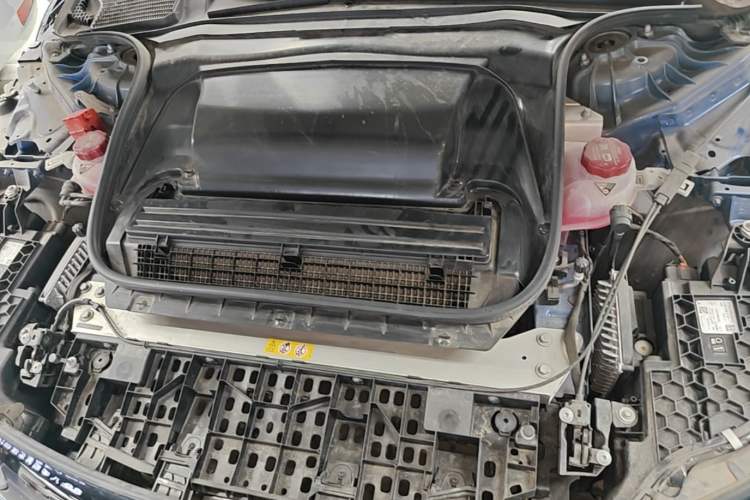 Used Mercedes-Benz EQE 2022 350 First Edition Special Version Engine Bay