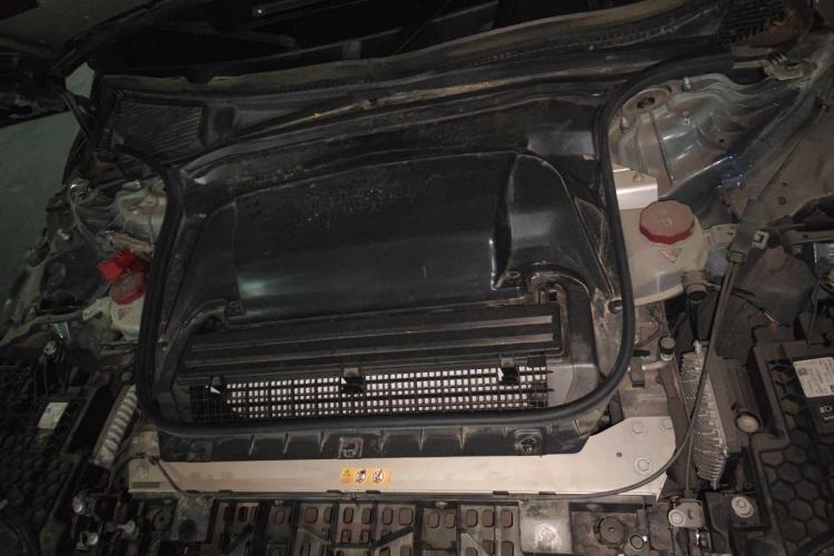 Used Mercedes-Benz EQE 2022 350 First Edition Special Version Engine Bay