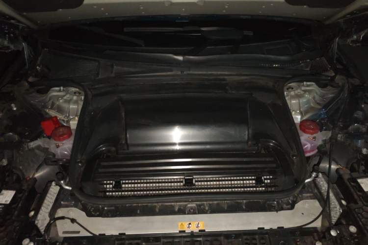 Used Mercedes-Benz EQE 2022 350 First Edition Special Version Engine Bay