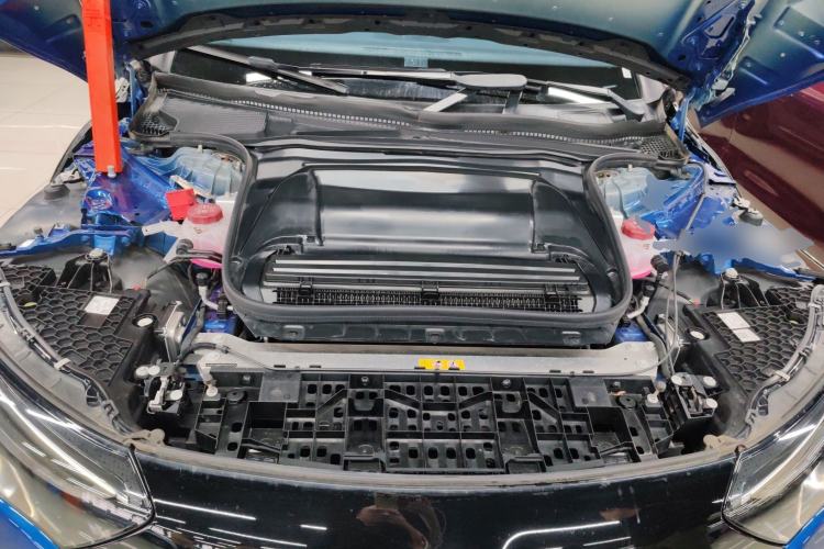 Used Mercedes-Benz EQE 2022 350 Pioneer Edition Engine Bay