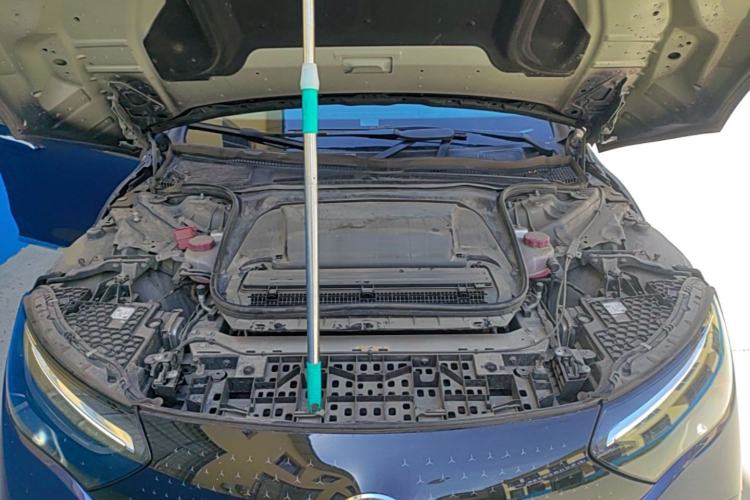 Used Mercedes-Benz EQE 2022 350 Luxury Edition Engine Bay