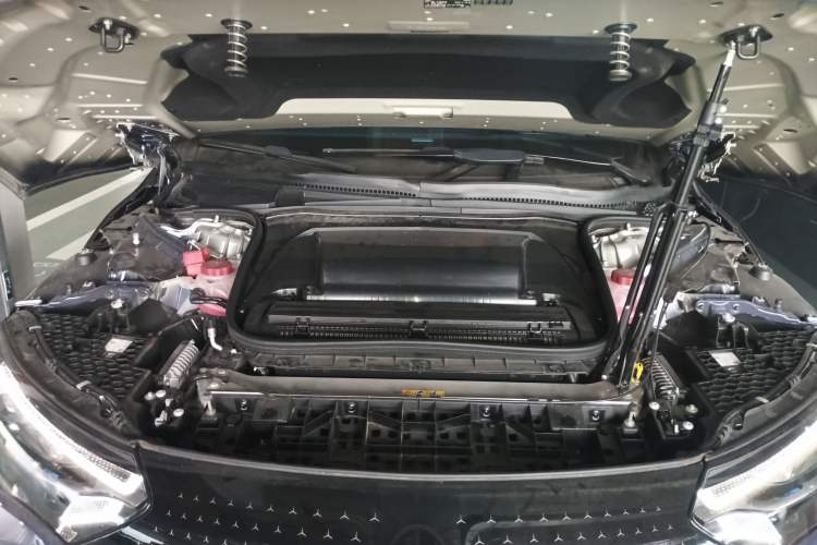 Used Mercedes-Benz EQE 2022 350 First Edition Special Version Engine Bay