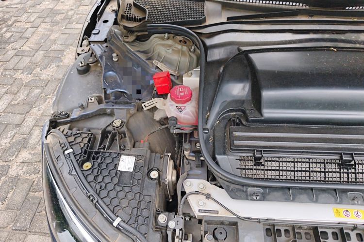 Used Mercedes-Benz EQE 2022 350 Luxury Edition Engine Bay Right
