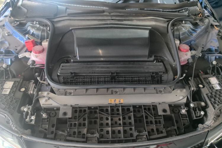 Used Mercedes-Benz EQE 2022 350 Luxury Edition Engine Bay