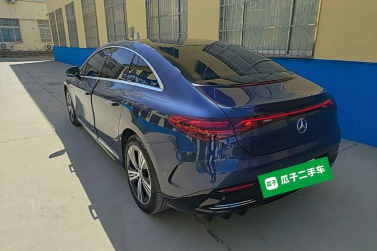 Used Mercedes-Benz EQE 2022 350 Luxury Edition Exterior 2