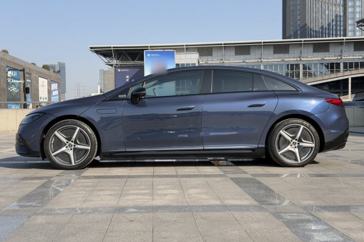 Used Mercedes-Benz EQE 2022 350 First Edition Special Version Exterior 3
