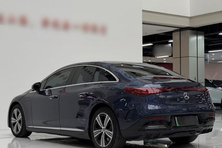 Used Mercedes-Benz EQE 2022 350 Luxury Edition Exterior 3